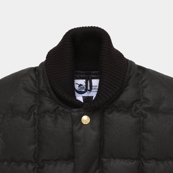 Crescent Down Works Limited Ed.NxNW Waxed Cotton Box Quilt Vest - Black - Size S - Picture 3 of 5